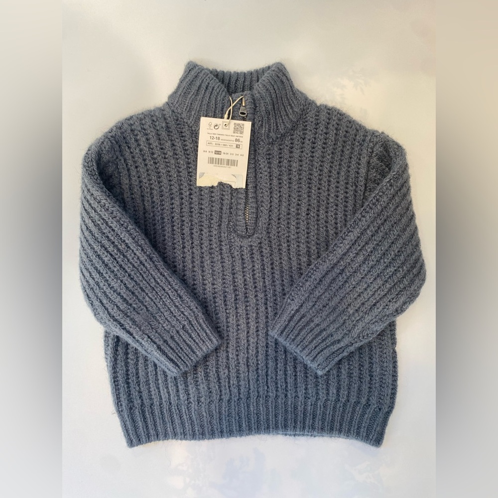 Zara half zip kids sweater size 12-18 months.